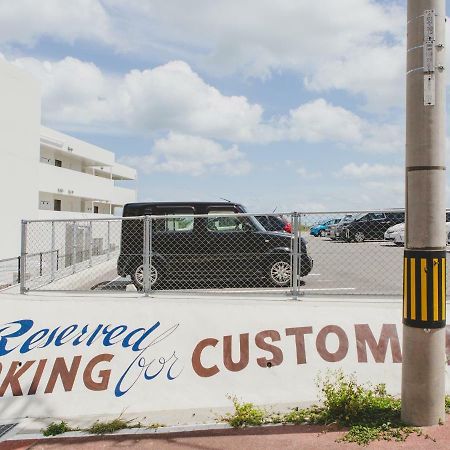 Hideout Okinawa Uruma Exterior foto